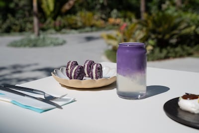 Nette's crinkle cookies have a perfect cookie-to-cream ratio. Photo: Nette