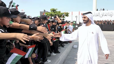 Sheikh Mohammed meets the children.