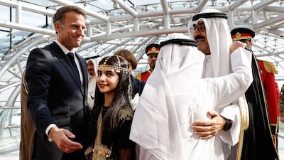 Kuwaiti Emir Sheikh Mishal receives Emmanuel Macron, during the French President's tour of the Gulf. EPA