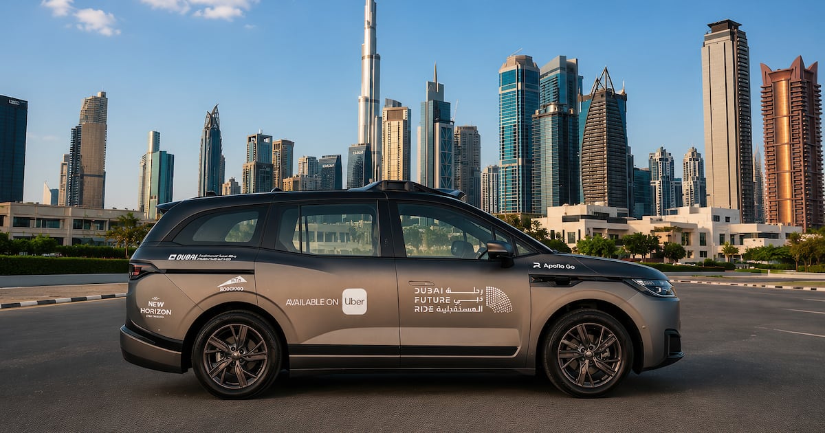 Uber und Baidu starten einen fahrerlosen Taxi-Service in Dubai. Uber und Baidu starten einen fahrerlosen Taxi-Service in Dubai.