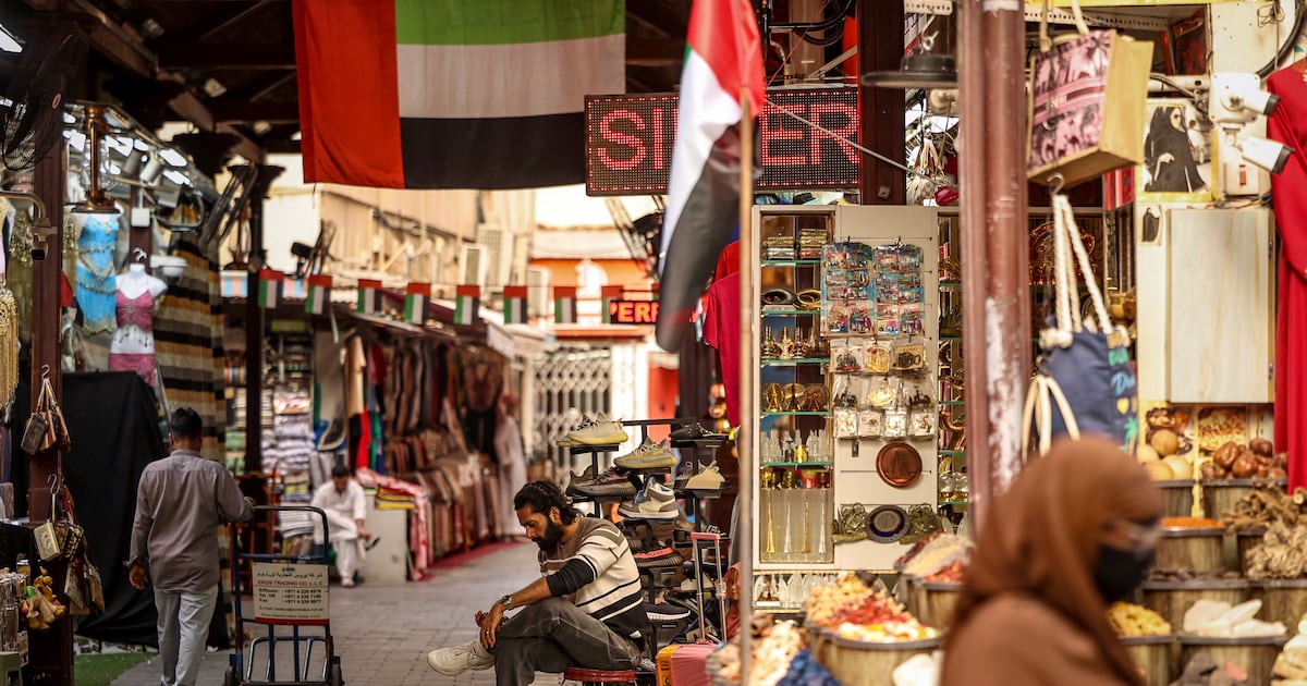 Die Inflation in Dubai könnte sinken, während Haushalte weiterhin mit hohen Preisen konfrontiert sind. Die Inflation in Dubai könnte sinken, während Haushalte weiterhin mit hohen Preisen konfrontiert sind.
