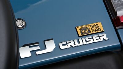 The FJ Cruiser Trail Teams badge.