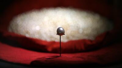 When it comes to distinguishing the value of a pearl, a variety of factors play a part. Size is important and so is colour.