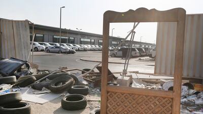 Motorworld dealers continue to complain of the lack of facilities promised more than three years ago by developer Aldar. There is a lack of traffic in the area for the second-hand car dealers that moved to the area from the city three years ago. Delores Johnson / The National