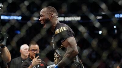 Leon Edwards won the match against Kamaru Usman in the final moments of the fifth round at UFC 278. USA TODAY Sports