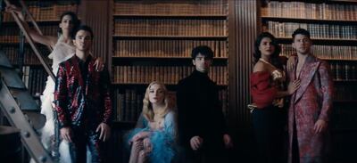From left to right: Danielle Jonas, Kevin Jonas, Sophie Turner, Joe Jonas, Priyanka Chopra and Nick Jonas in the Jonas Brothers' 'Sucker' video.
