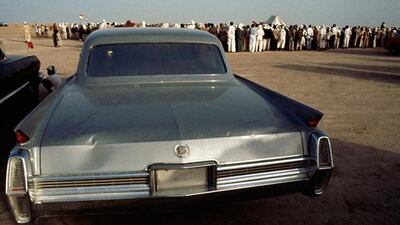 UNITED ARAB EMIRATES. 1964. Contact email: New York : photography@magnumphotos.com Paris : magnum@magnumphotos.fr London : magnum@magnumphotos.co.uk Tokyo : tokyo@magnumphotos.co.jp Contact phones: New York : +1 212 929 6000 Paris: + 33 1 53 42 50 00 London: + 44 20 7490 1771 Tokyo: + 81 3 3219 0771 Image URL: http://www.magnumphotos.com/Archive/C.aspx?VP3=ViewBox_VPage&IID=2K7O3RT8DU9O&CT=Image&IT=ZoomImage01_VForm