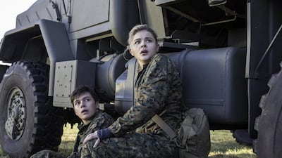Nick Robinson and Chloe Grace Moretz in The 5th Wave. Chuck Zlotnick / Columbia Pictures