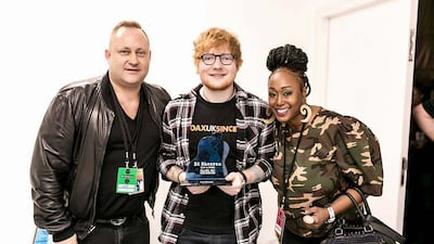 Thomas Ovesen with Ed Sheeran. Photo: Thomas Oveson