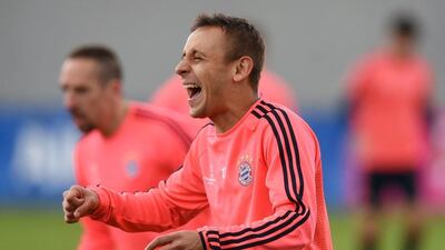Bayern Munich’s Brazilian defender Rafinha gestures during the final team training session one day prior to the Champions League semi-final, second-leg football match between Bayern Munich and Atletico Madrid at the club trainings area in Munich, southern Germany, on May 2, 2016. AFP / CHRISTOF STACHE