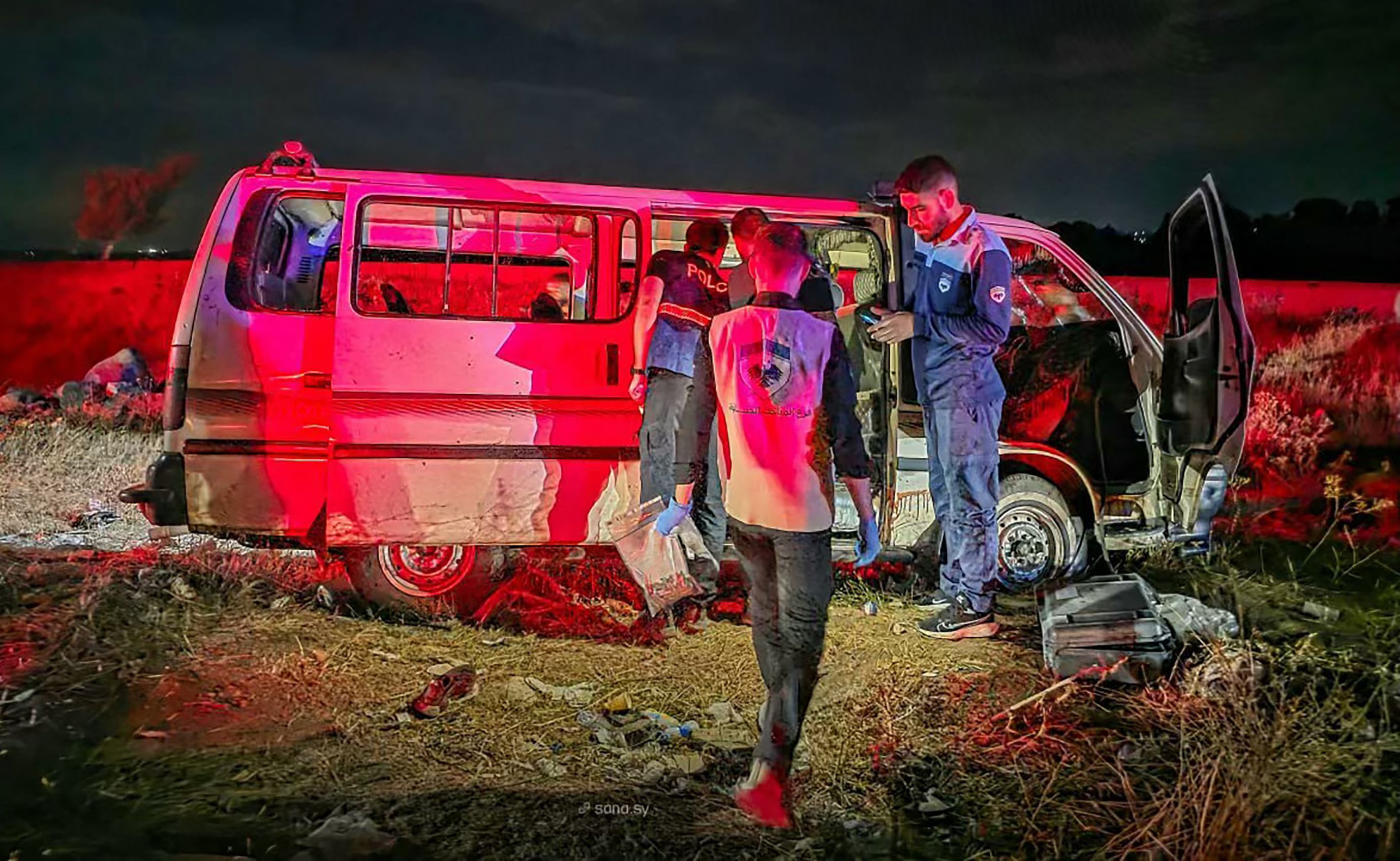 Armed Assailants Kill Seven Civilians in Bus Attack Near Homs, Syria
