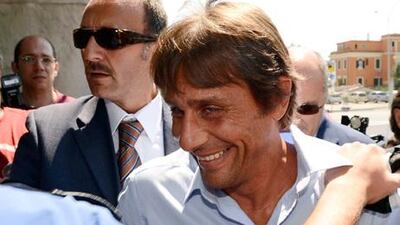 Juventus coach Antonio Conte arrives for his appeal in Rome over claims he failed to report match-fixing