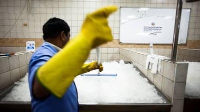 Consultants will advise on and monitor the movement and storage of perishable items to ensure all food is kept under safe conditions.