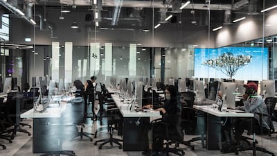 The learning environment is completely peer-to-peer.