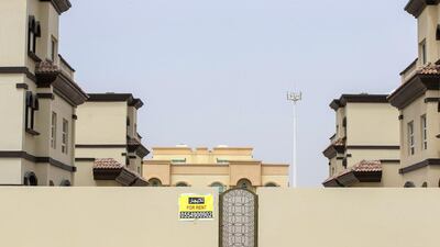 Khalifa City villas: Q3 no change. 3BR - Dh110-120,000. 4BR - Dh140-160,000. 5BR - Dh170-185,000. Q3 2013-Q3 2014 down 8%. Mona Al-Marzooqi / The National