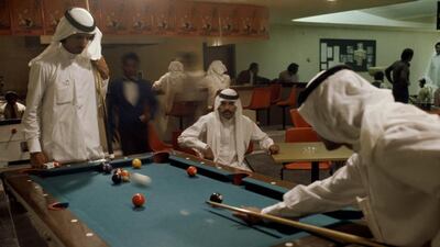 Other workers enjoyed a game of pool once the day was done. Das Island, 1976.