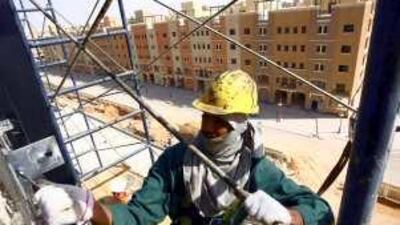 Al Habtoor Leighton is holding talks with two Saudi construction firms in a bid to expand its business in the kingdom.