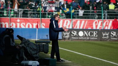 PSG’s coach Laurent Blanc gestures during his Ligue 1 match against Troyes, in Troyes, France, Sunday, March 13, 2016. Zlatan Ibrahimovic scored four second-half goals as Paris Saint-Germain clinched their fourth straight French league title in style, pulverising last-place Troyes 9-0 on Sunday to become champions with a record eight games to spare. (AP Photo/Thibault Camus)