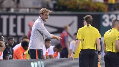 Liverpool manager Jurgen Klopp argues with a official during their friendly match against AS Roma in St Louis, Missouri on August 1, 2016. Michael B Thomas / AFP