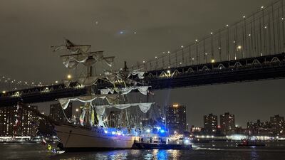 Mexican naval vessel the Cuauhtemoc crashes into Brooklyn Bridge in New York on Saturday. Bloomberg