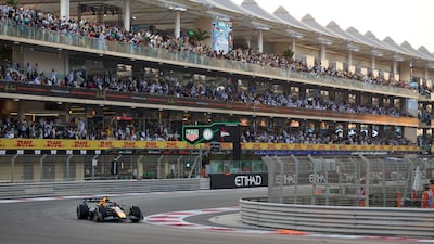 Max Verstappen en route to winning the Abu Dhabi Grand Prix at Yas Marina Circuit