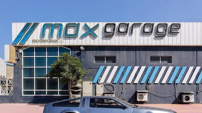 A DeLorean DMC-12 in Al Barsha. Cloud 9 Photography