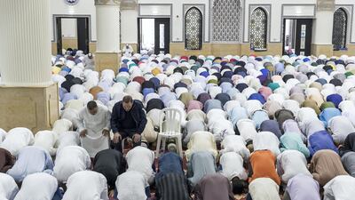 DUBAI, UNITED ARAB EMIRATES. 01 September 2017. Eid Al Adha morning prayers at the Al Farooq Omar bin Al Kahttab Mosque in Al Safa. (Photo: Antonie Robertson/The National) Journalist: None. Section: National.