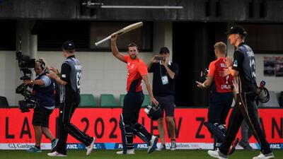 Dawid Malan salutes the crowd at the end of his innings. Getty