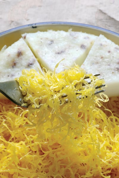 Mutta Mala, a Mappila dessert made of egg yolk