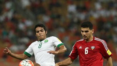 Mohanad Salem, right, has said the UAE will fight to the very end of their 2018 World Cup qualifying campaign . Fayez Nureldine / AFP