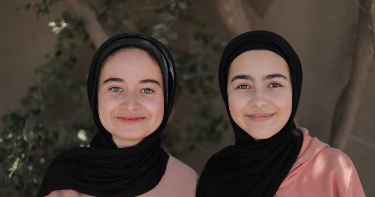 'Message of hope from Gaza': Teenage sisters win award for turning war ...