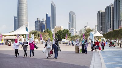 Pleasant winter weather along the Chorniche, Abu Dhabi. (Mona Al-Marzooqi / The National)