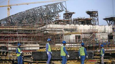 An 87-metre crawler crane, specially assembled for the task, lifted the first section of the dome into place.