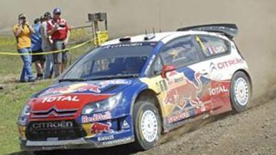 Sebastien Loeb was today stripped of his win at the Rally of Australia because the FIA ruled the front anti-roll bar links on his and his Citroen teammates' cars did not conform to regulations.