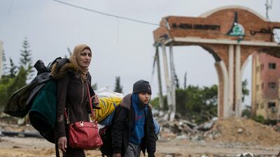 Internally displaced Palestinians leave their homes and head towards Rafah camps near the Egyptian border, southern Gaza Strip. EPA