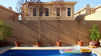 Golf Gardens villas: Q3 up 2%. 3BR - Dh200-220. 4BR - Dh130-280,000. 5BR - Dh300-350,000. Q3 2013-Q3 2014 no change. Galen Clarke / The National
