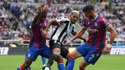 Joel Ward 7: Palace right-back coped comfortably with Fraser’s attacks down his flank but did pick up booking 10 minutes after break for hauling back Scot. PA