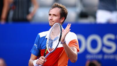 Daniil Medvedev (L) of Russia celebrates after defeatig Yoshihito Nishioka of Japan during the Mexican Open Tennis Tournament quarter finals in Acapulco, Mexico, 24 February 2022. EPA / David Guzman