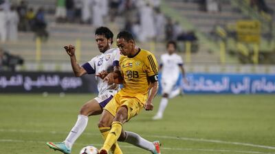 Ricardo Oliveira, in yellow, could leave Al Wasl before the start of the new season. Antonie Robertson / The National