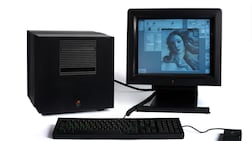 A NeXT Cube demonstrated by Steve Jobs in 1988 will soon be auctioned.