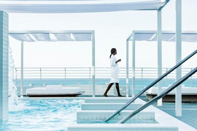 Rooftop hydrotherapy pools at Como Metropolitan Miami Beach, Florida. Como Hotels and Resorts