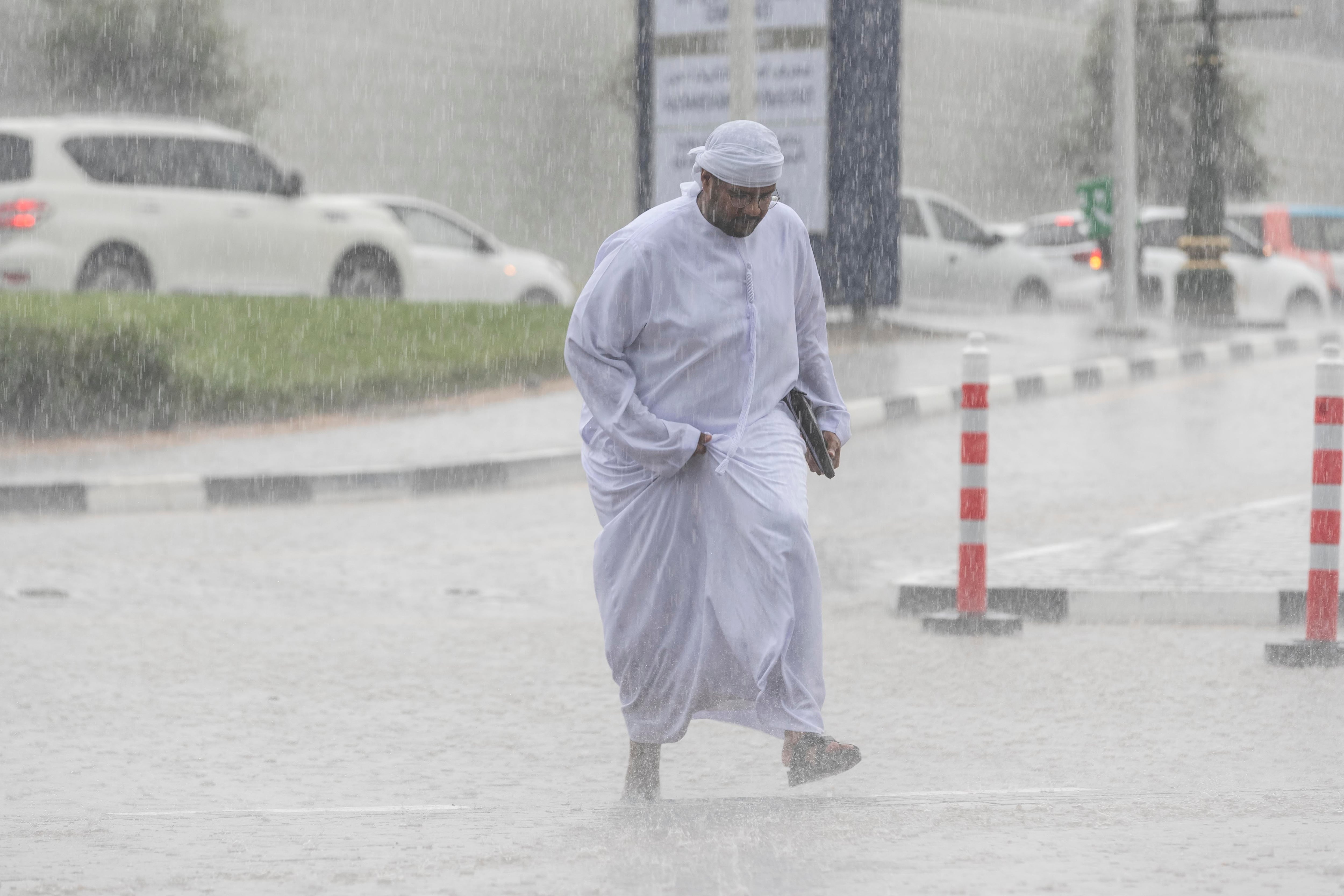 Abu Dhabi and Dubai set for wet weekend, with more heavy rain to come ...