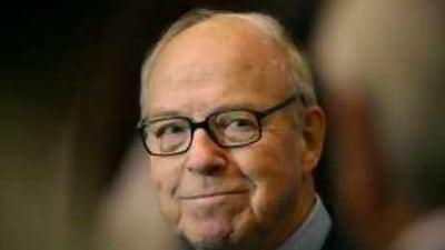 Hans Blix, the chairman of the Weapons of Mass Destruction Commission, favours oil-rich countries building nuclear reactors.