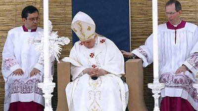 Tommy Weir writes that Pope Benedict XVI’s decision to resign provided a reality check for many ageing business leaders. Darrin Zammit Lupi / Reuters