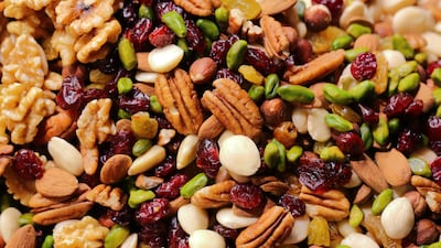 Nuts, as well as whole fruits, are a good option for snacking. Photo: Maksim Shutov / Unsplash