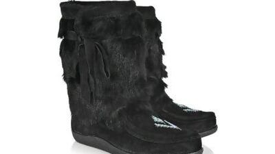 Muks black suede and rabbit tie boots