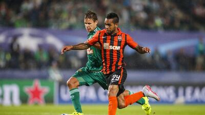 The success of Alex Teixeira, right, at Shakhtar Donetsk could make him attractive at the transfer window, according to our columnist. Christian Hofer / Getty Images