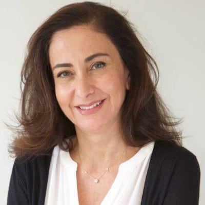 Nutritionist Lina Doumani raises the importance of telling physical hunger from emotional hunger.