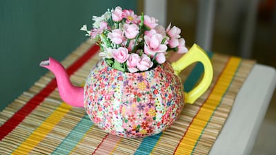 As does a tea kettle the couple were gifted at their wedding