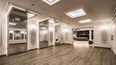 A mirrorred fitness studio in the making. Courtesy LuxuryProperty.com